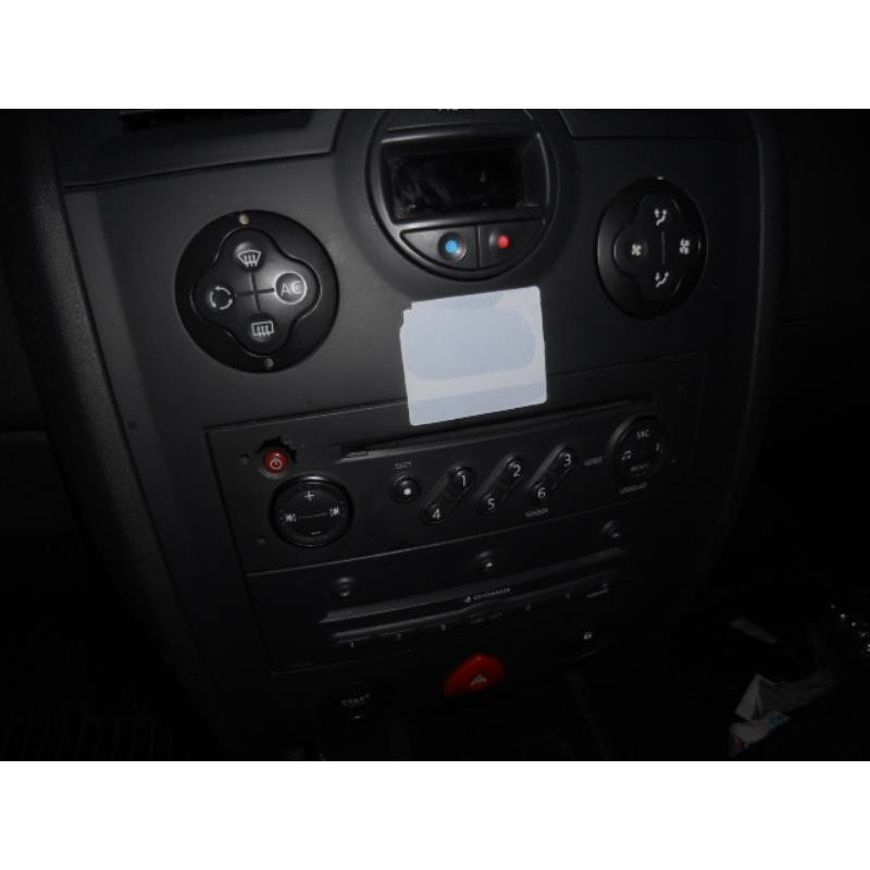 Chargeur CD RENAULT MEGANE 2 Photo n°10