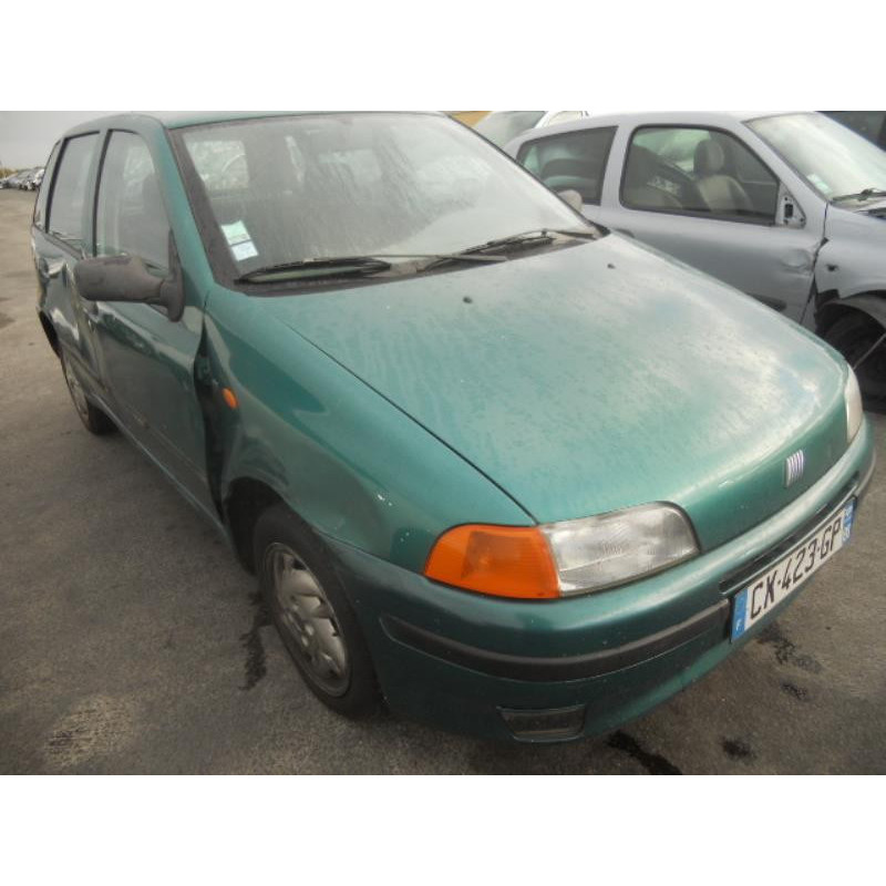 Optique avant secondaire gauche (feux)(clignotant) FIAT PUNTO 1 Photo n°5
