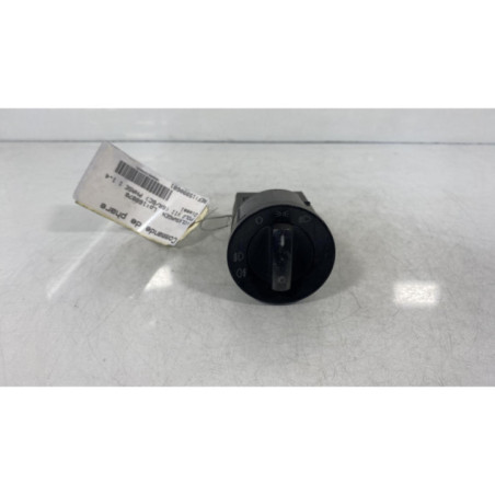 Commande de phare VOLKSWAGEN POLO 4 Photo n°1