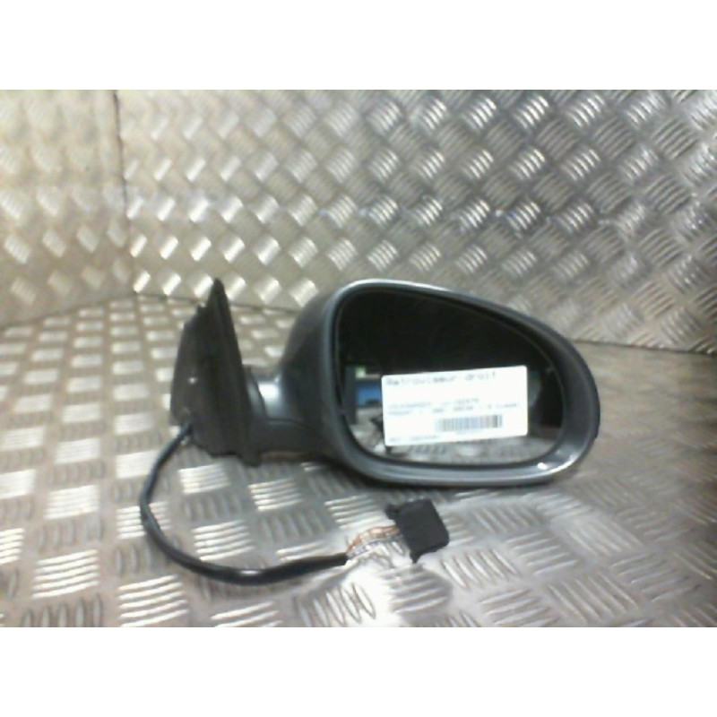 Retroviseur droit VOLKSWAGEN PASSAT 4 Photo n°1