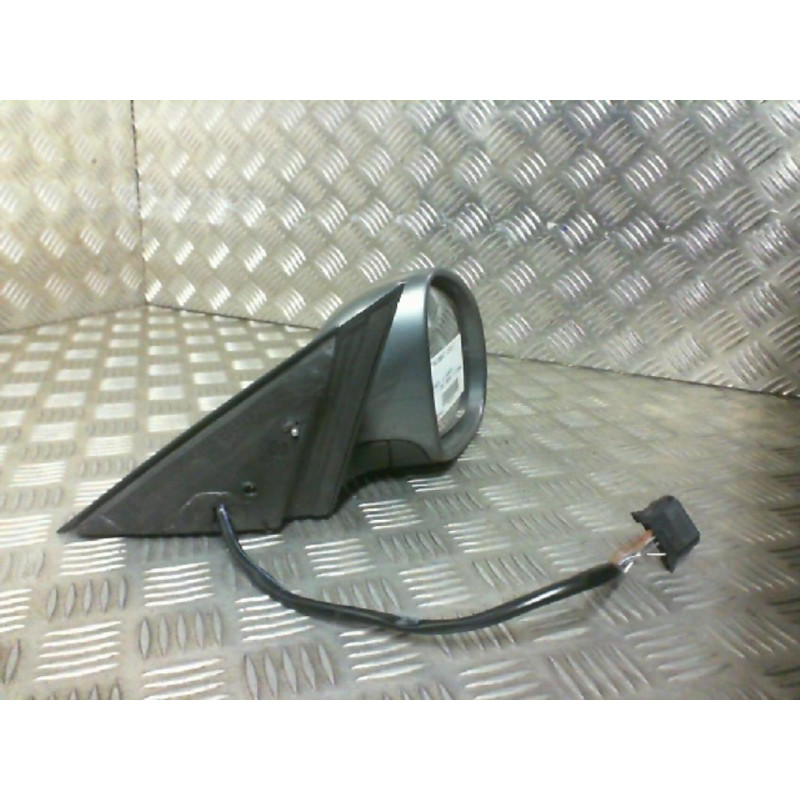 Retroviseur droit VOLKSWAGEN PASSAT 4 Photo n°3