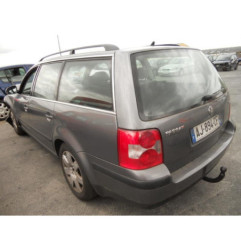 Retroviseur droit VOLKSWAGEN PASSAT 4