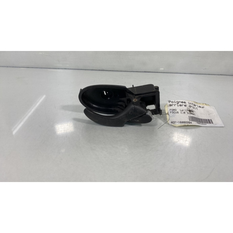 Poignee interieur arriere droit FORD FOCUS 1 Photo n°1