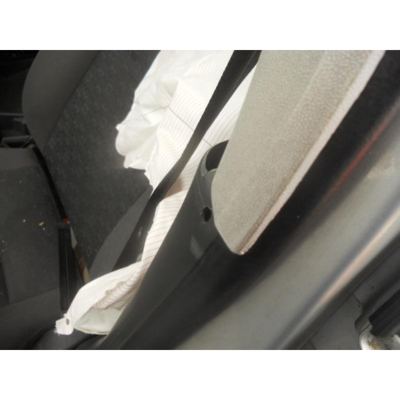 Poignee interieur arriere droit FORD FOCUS 1 Photo n°8