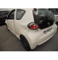 Feu arriere stop central TOYOTA AYGO 1