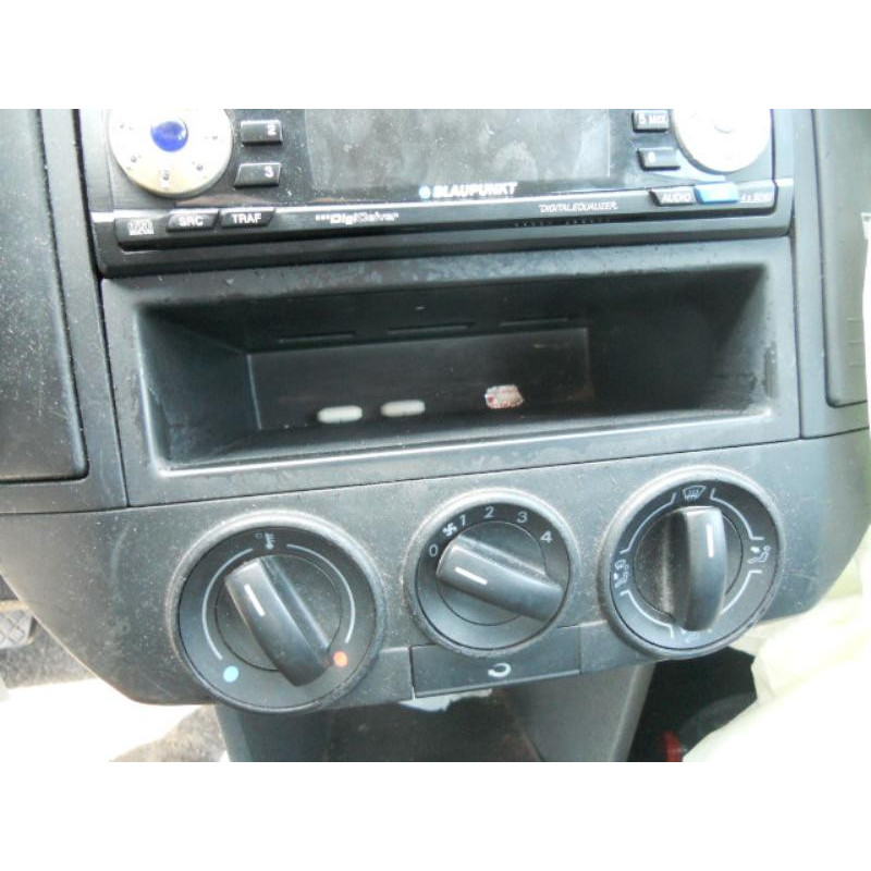 Bras essuie glace avant droit VOLKSWAGEN POLO 4 Photo n°6