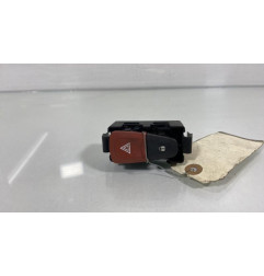 Bouton de warning RENAULT MEGANE 3 Photo n°1