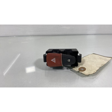Bouton de warning RENAULT MEGANE 3 Photo n°1