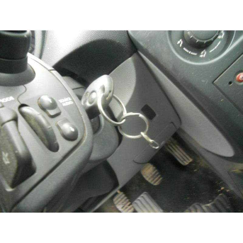 Bloc ABS (freins anti-blocage) RENAULT CLIO 3 Photo n°10