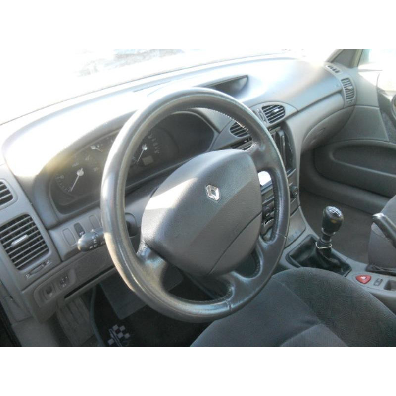 Porte arriere gauche RENAULT LAGUNA 2 Photo n°8