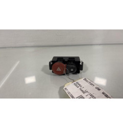 Bouton de warning RENAULT MODUS Photo n°1