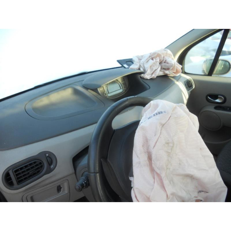 Bouton de warning RENAULT MODUS Photo n°8