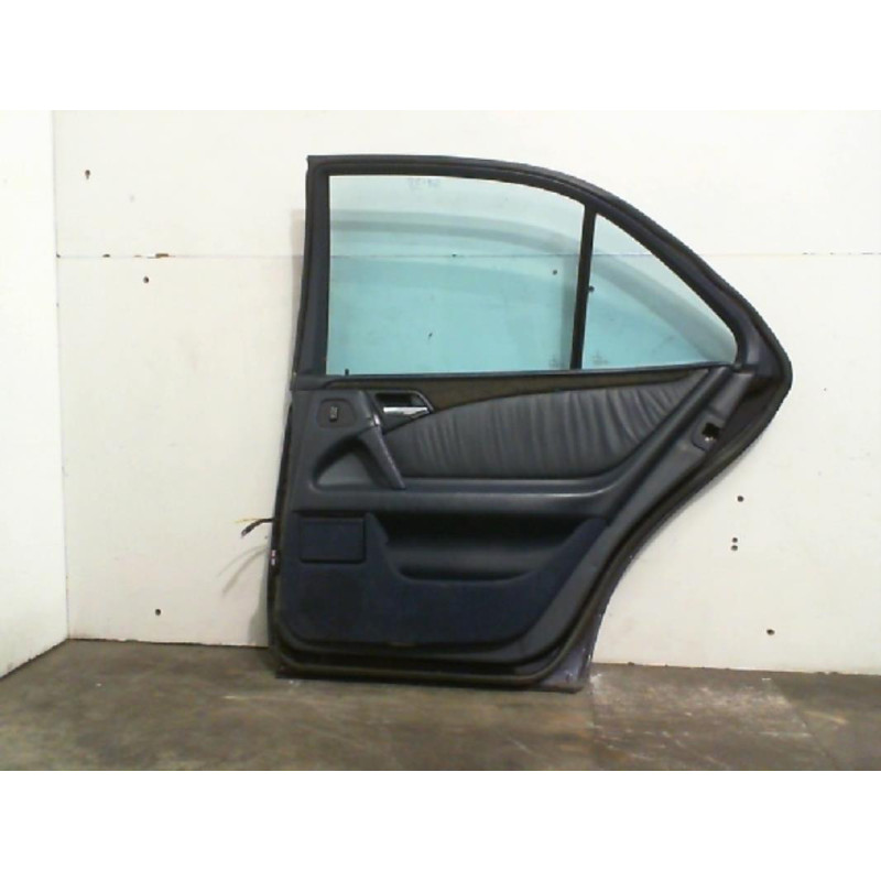 Porte arriere droit MERCEDES CLASSE E 210 Photo n°2