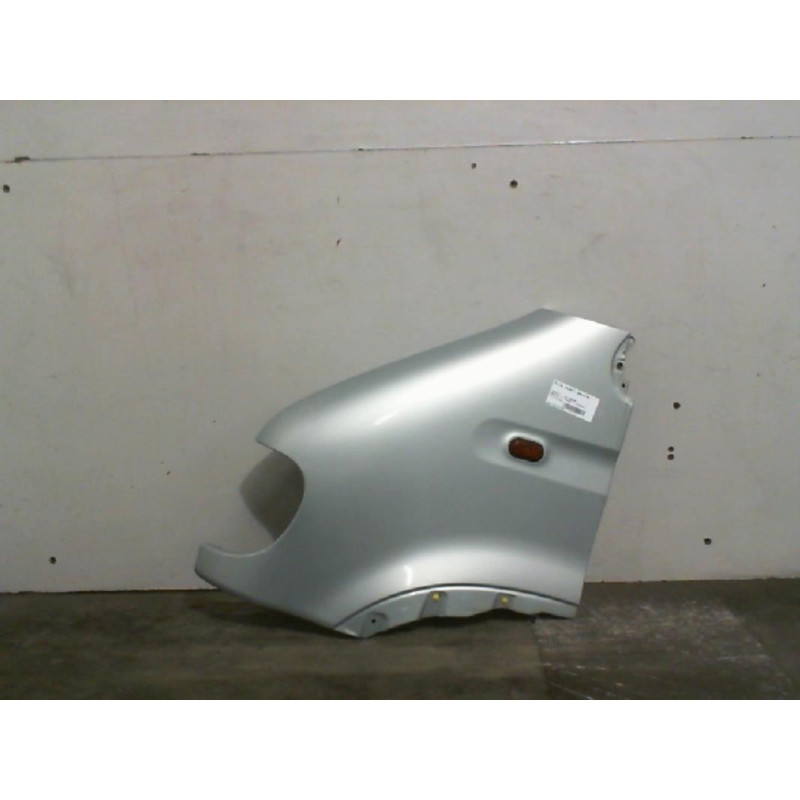 Aile avant gauche RENAULT MASTER 2 Photo n°1