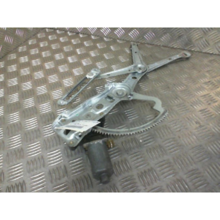 Leve vitre electrique avant droit MERCEDES CLASSE E 210 Photo n°1