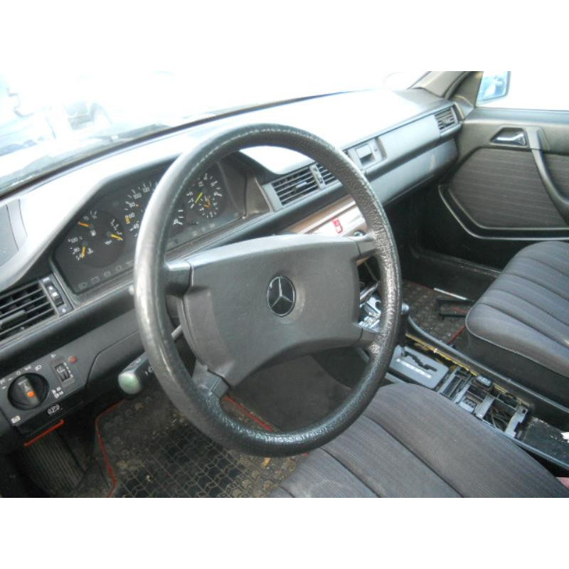 Serrure arriere gauche MERCEDES 300 W124 Photo n°8