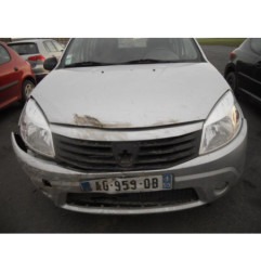 Charniere de porte avant gauche DACIA SANDERO 1