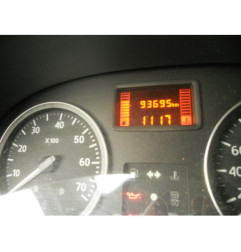 Charniere de porte avant gauche DACIA SANDERO 1