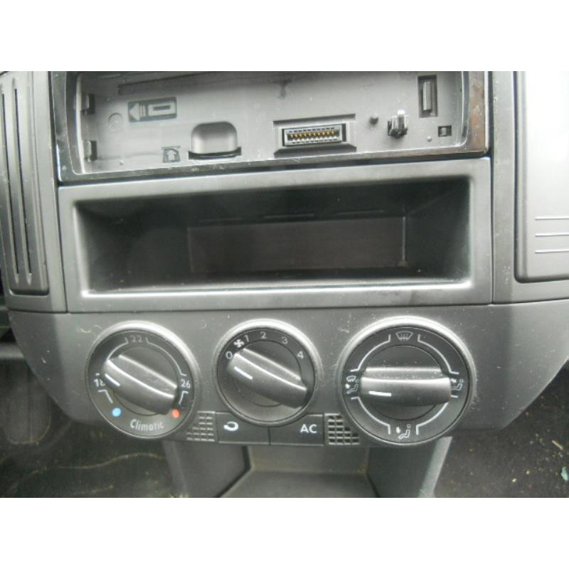 Bras essuie glace avant droit VOLKSWAGEN POLO 4 Photo n°7