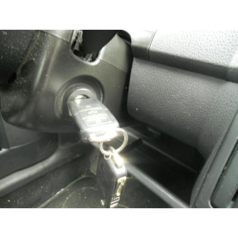 Bras essuie glace avant droit VOLKSWAGEN POLO 4 Photo n°8