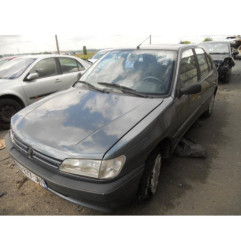 Bras essuie glace avant droit PEUGEOT 306