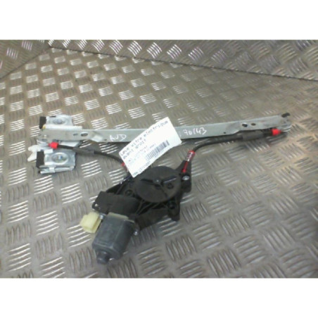 Leve vitre electrique avant droit FORD FIESTA 6 Photo n°1