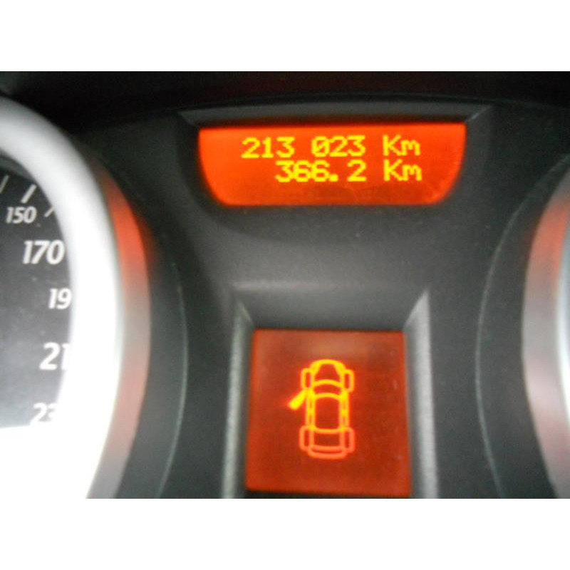 Porte avant droit RENAULT MEGANE 2 Photo n°10