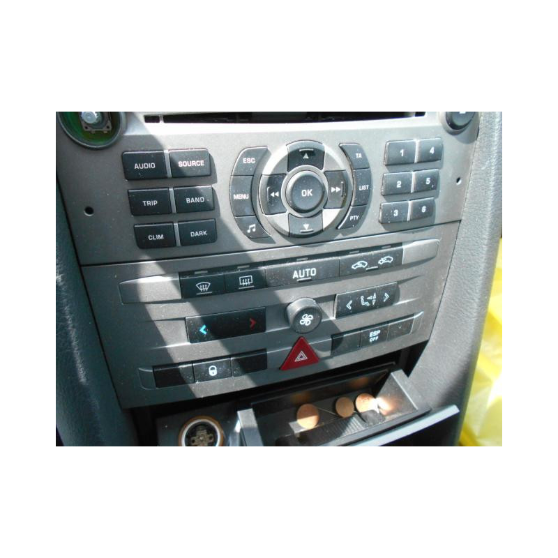 Poignee interieur avant droit PEUGEOT 407 Photo n°10