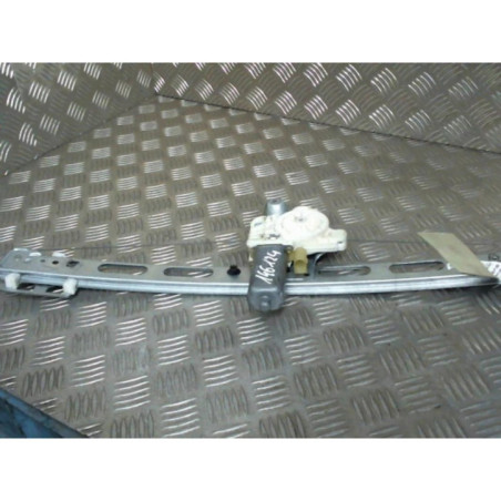Leve vitre electrique avant gauche MERCEDES CLASSE A 168 Photo n°1