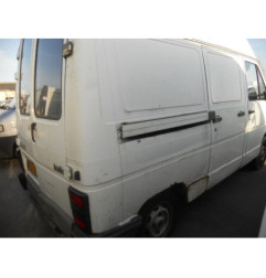 Bras essuie glace avant gauche RENAULT TRAFIC 1