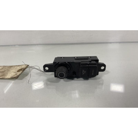 Commande GPS PEUGEOT 208 1 Photo n°1