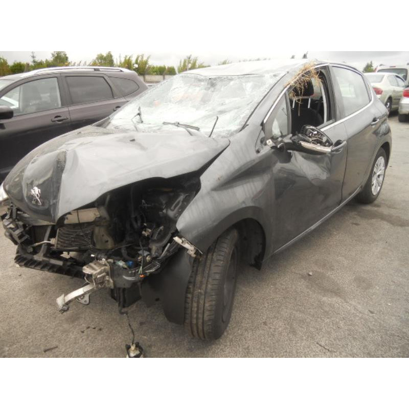 Commande GPS PEUGEOT 208 1 Photo n°4