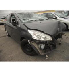 Commande GPS PEUGEOT 208 1