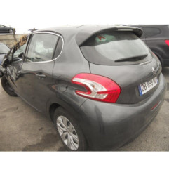Commande GPS PEUGEOT 208 1