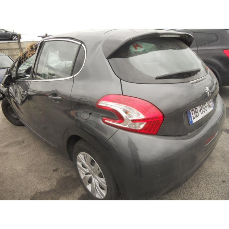 Commande GPS PEUGEOT 208 1 Photo n°8