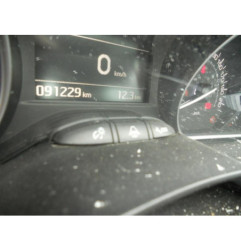 Commande GPS PEUGEOT 208 1