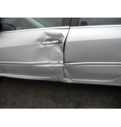 Pivot de moyeu avant gauche RENAULT LAGUNA 3