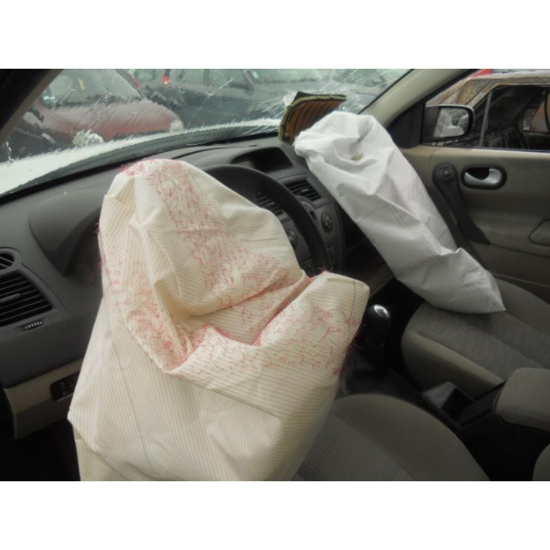 Serrure arriere droit RENAULT MEGANE 2 Photo n°9