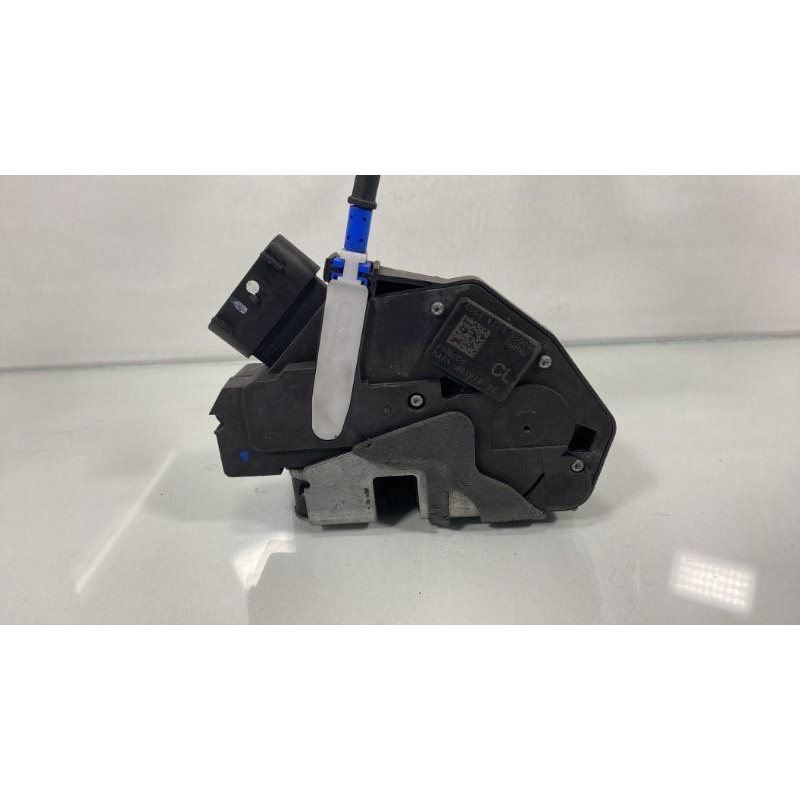 Serrure avant droit FORD FIESTA 6 Photo n°4
