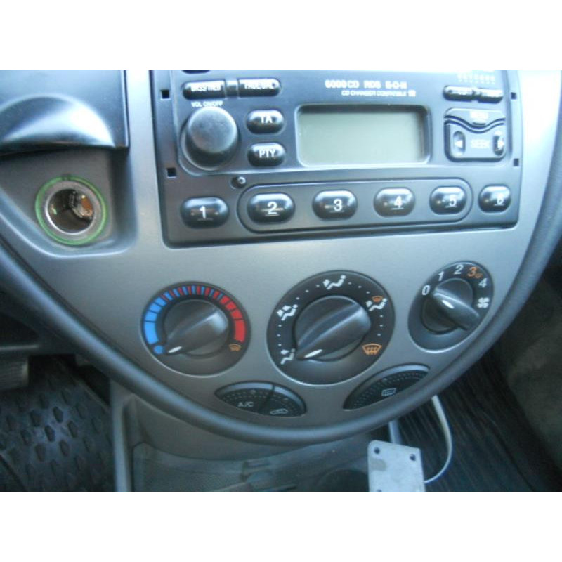 Bouton/Interrupteur FORD FOCUS 1 Photo n°9