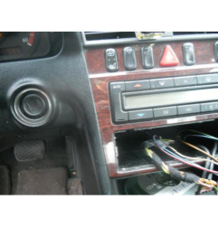 Bouton de warning MERCEDES CLASSE C 202