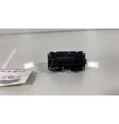 Bouton de warning MERCEDES CLASSE E 210