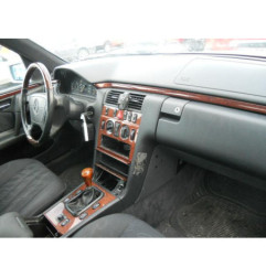 Bouton de warning MERCEDES CLASSE E 210