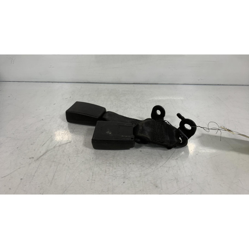 Attache ceinture arriere gauche CITROEN C3 2 Photo n°1