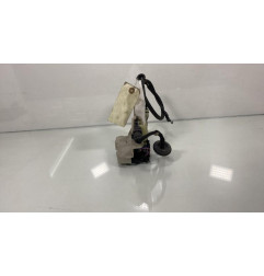 Serrure avant droit VOLKSWAGEN POLO 4