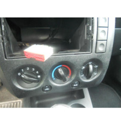 Poignee porte avant droit FORD FIESTA 5