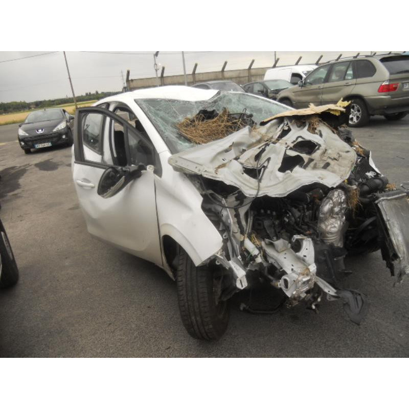 Poignee interieur avant droit PEUGEOT 208 1 Photo n°5