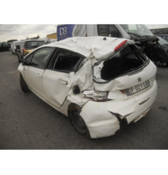 Poignee interieur avant droit PEUGEOT 208 1