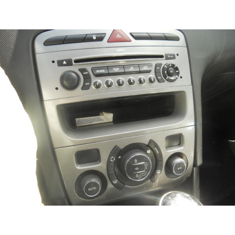 Bouton de warning PEUGEOT 308 1 Photo n°10