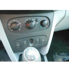 Serrure avant droit DACIA SANDERO 2